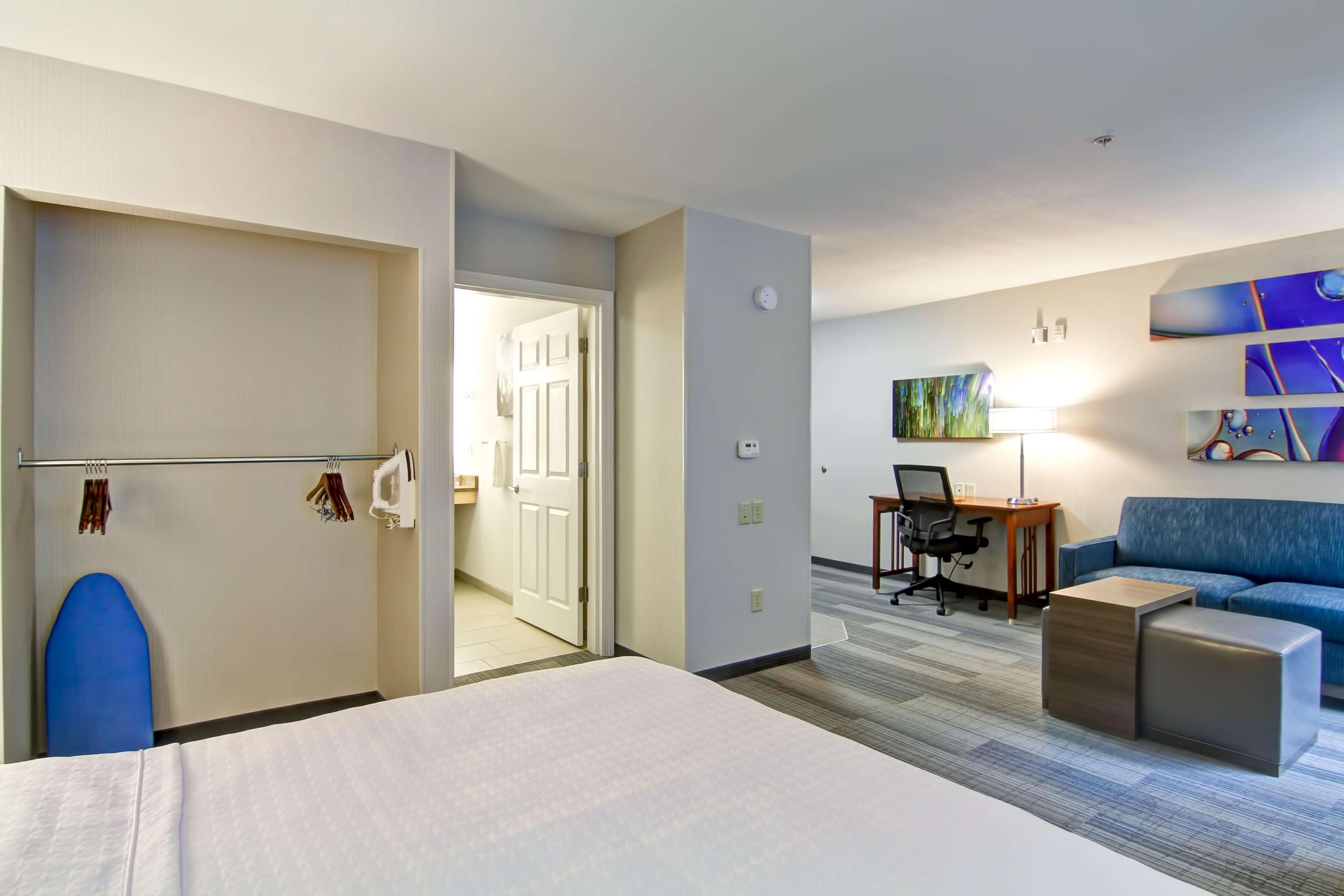 Homewood Suites By Hilton Stratford Buitenkant foto